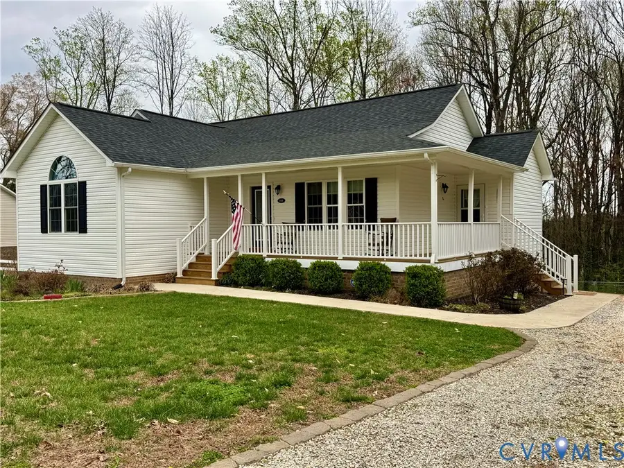 510 Oakleigh Avenue, Appomattox, VA 24522 - #2