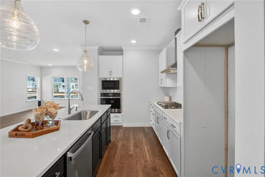 16422 Creekstone Point Avenue, Moseley, VA 23120 - Image #3