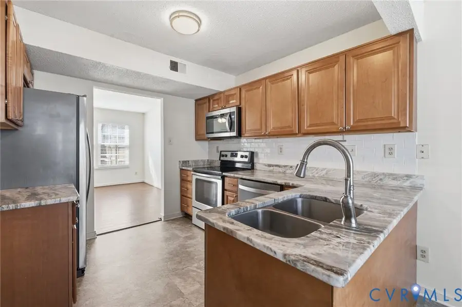 2929 Sara Jean Terrace, Glen Allen, VA 23060 - #3