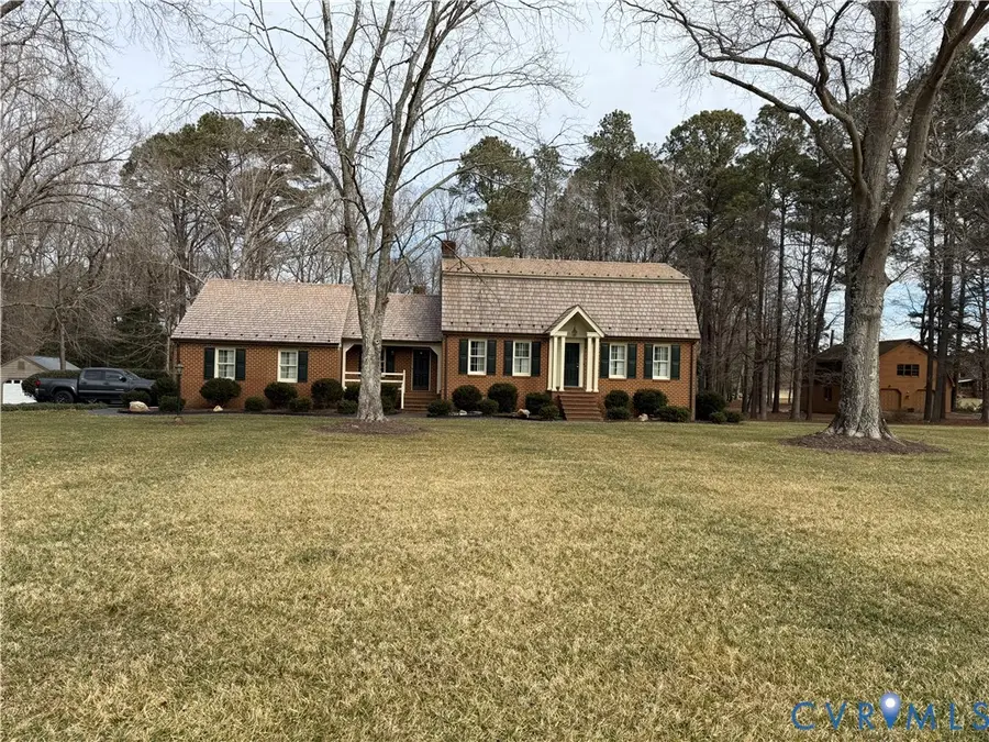 37023 Old Wakefield Road, Wakefield, VA 23888 - #2