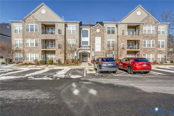 1010 Westwood Village Way #201, Midlothian, VA 23114