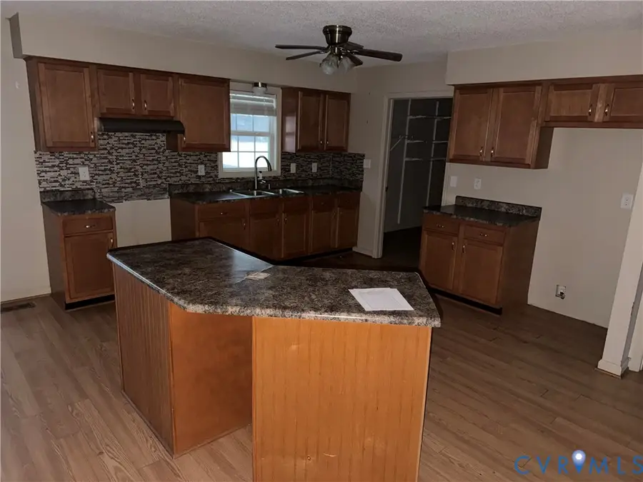 1362 Little Low Ground Road, Emporia, VA 23847 - #2