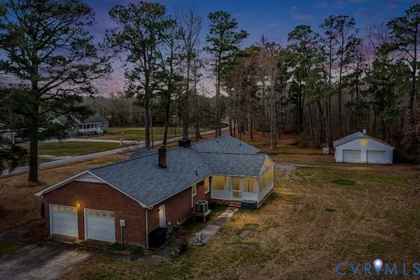 9829 Line Fence Road, Hayes, VA 23072