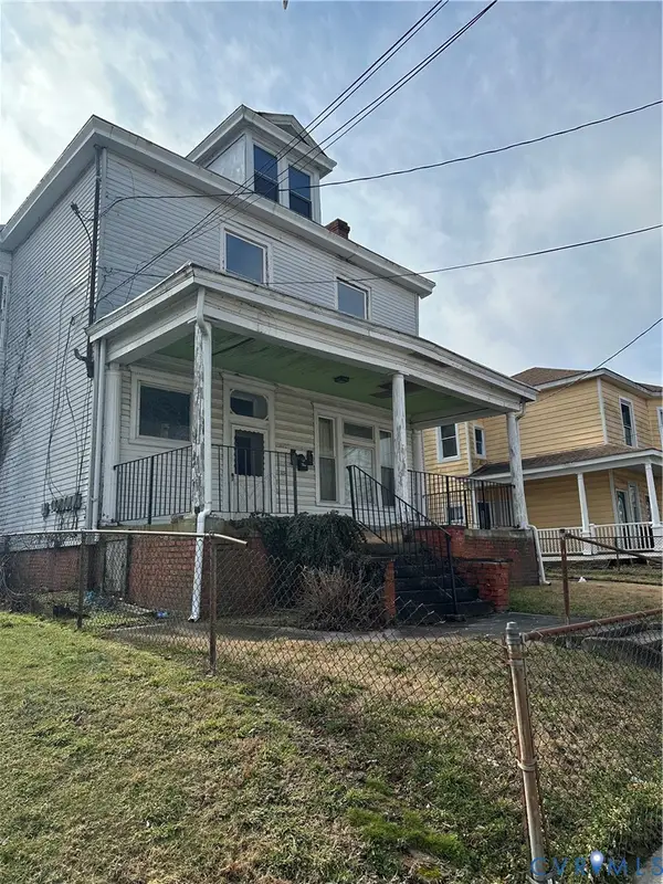 1134 W Washington, Petersburg, VA 23803