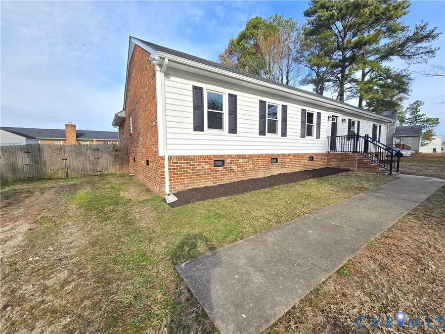 8512 Chester Forest Lane, Dale, VA 23237 - #3
