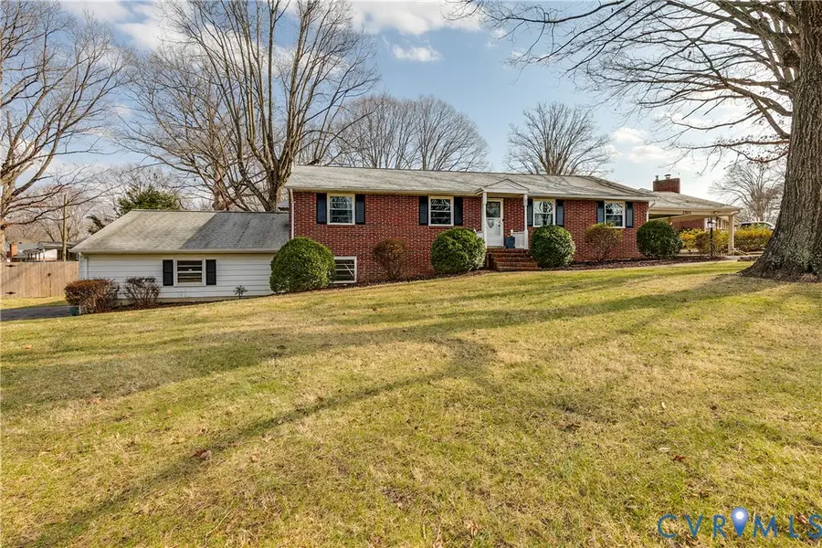 2501 Lancers Boulevard, North Chesterfield, VA 23224 - #2