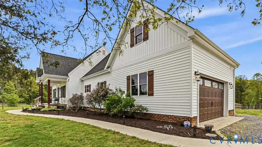 6749 Military Road, Amelia Court House, VA 23002 - #3