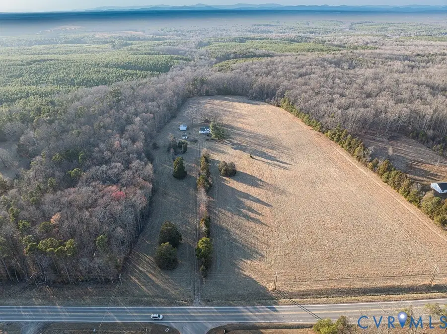 25805 N James Madison Highway, New Canton, VA 23123 - #2