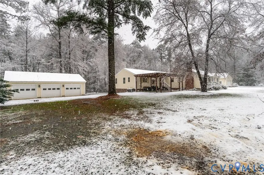 3256 Countryside West Drive, Gum Spring, VA 23065 - #2