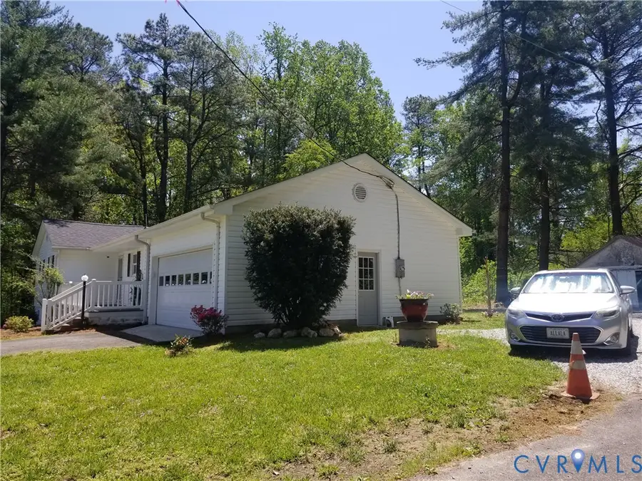 22417 Cox Road, Petersburg, VA 23803 - #3