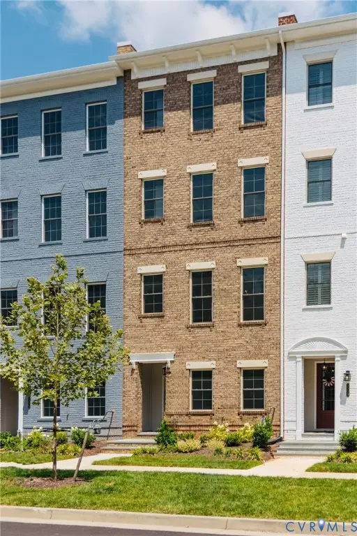 10 E Cary Street, Richmond, VA 23219