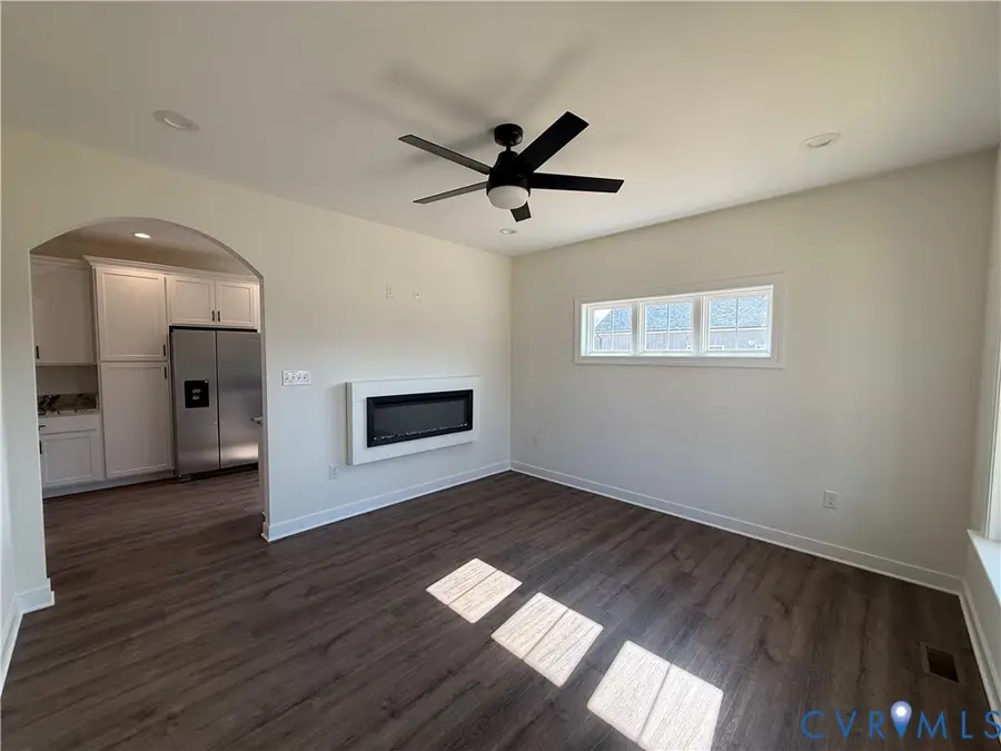 7957 Pennsylvania Avenue, West Point, VA 23181 - #3