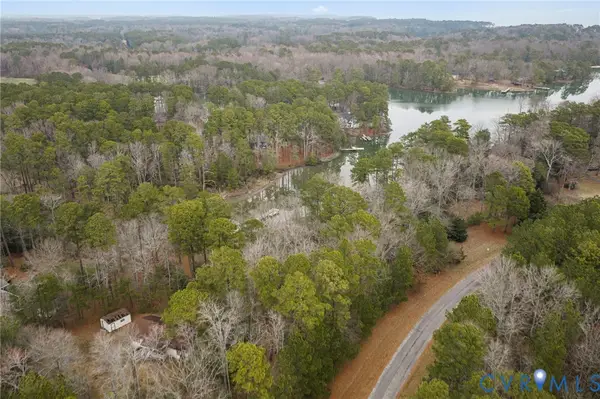 0 Emerald Cove Rd, Reedville, VA 22539