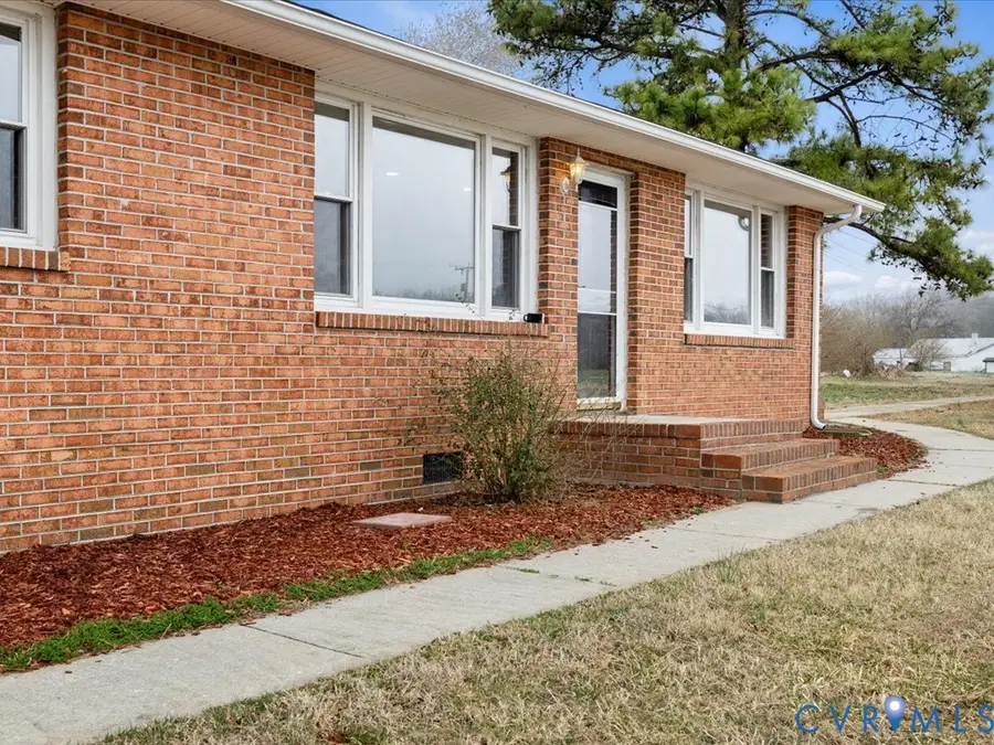 1979 Cumberland Road, Farmville, VA 23901 - #2