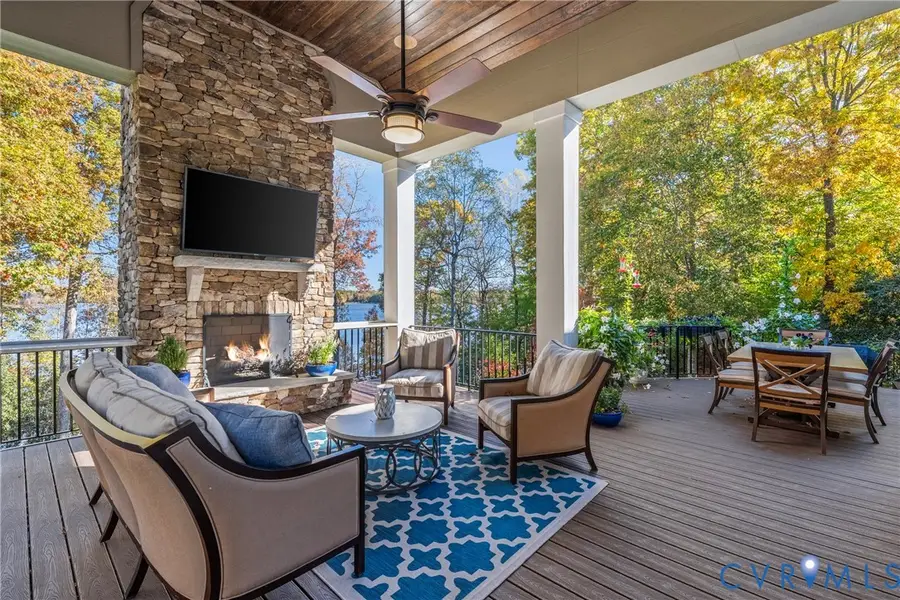 5304 Beechwood Point Court, Midlothian, VA 23112 - #2