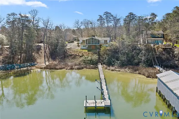 483 Mechams Cove Road, Middlesex, VA 23169