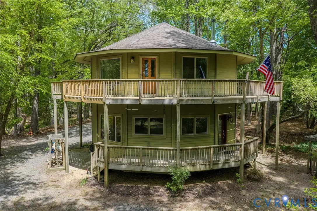 7 Sunsan Beach Road, Deltaville, VA 23043 - #1