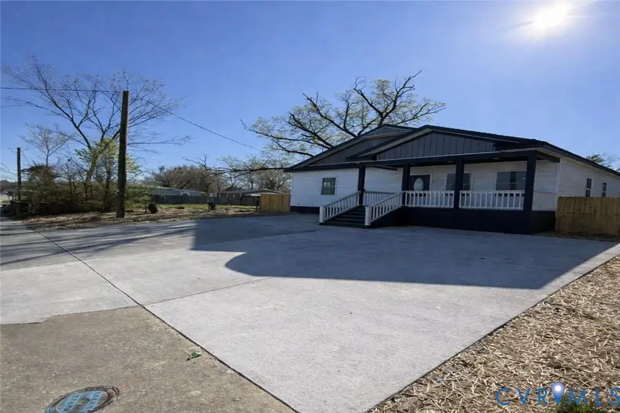 724 E Wythe Street, Petersburg, VA 23803 - #2