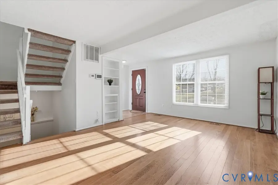 3450 Vale Court, Woodbridge, VA 22192 - #2