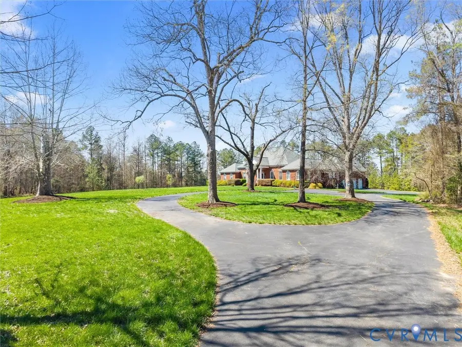 24200 Pear Orchard Road, Moseley, VA 23120 - #2