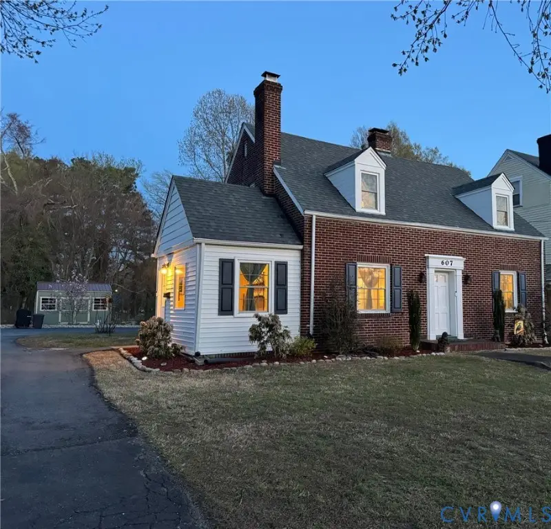 607 S Main Street, Blackstone, VA 23824 - #2