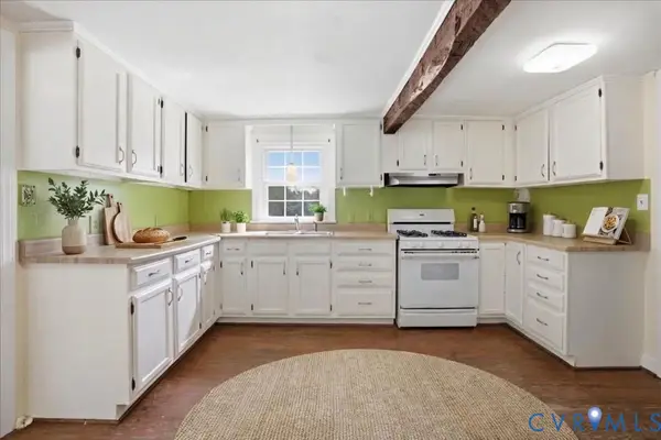 8153 E Patrick Henry Road, Ashland, VA 23005