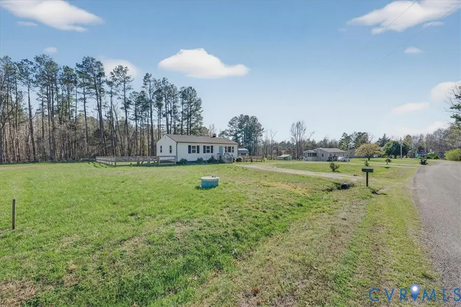 10521 Thompkins Lane, Amelia Court House, VA 23002 - #3