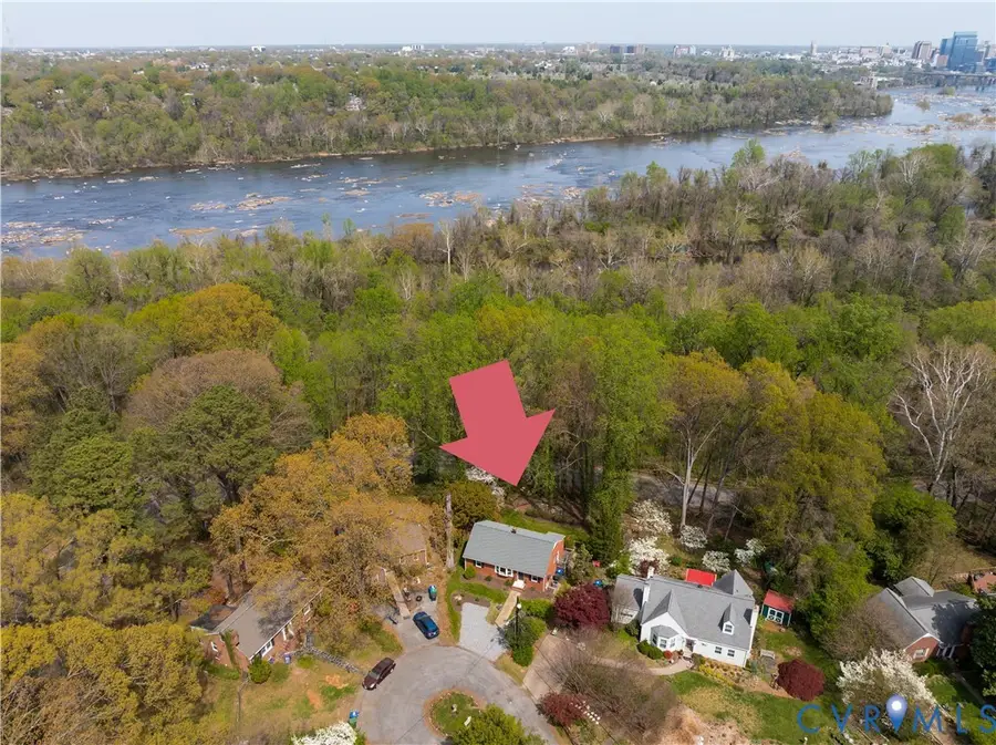 1908 Hillcrest Circle, Richmond, VA 23225 - #2