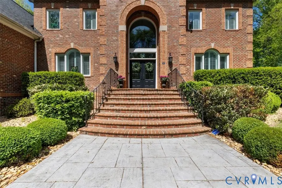 402 Rivers Bend Circle, Chester, VA 23836 - #2