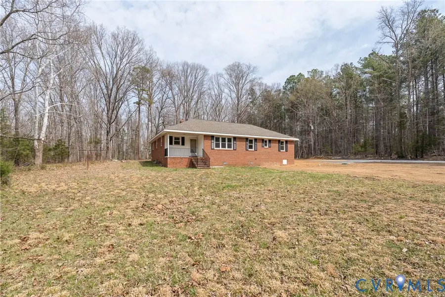4510 Three Square Road, Goochland, VA 23063 - #2