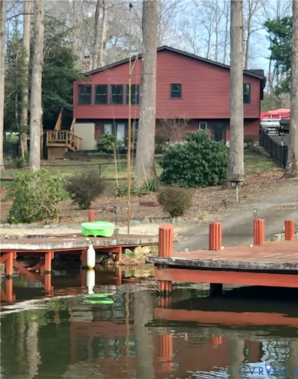 630 Lake Caroline Drive, Ruther Glen, VA 22546