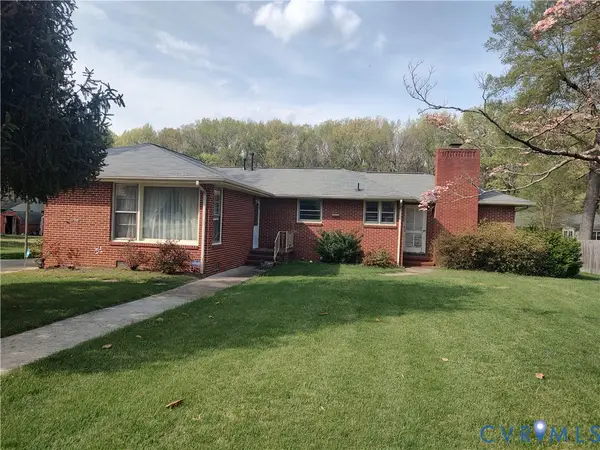 1210 Oakwood Drive, Colonial Heights, VA 23834