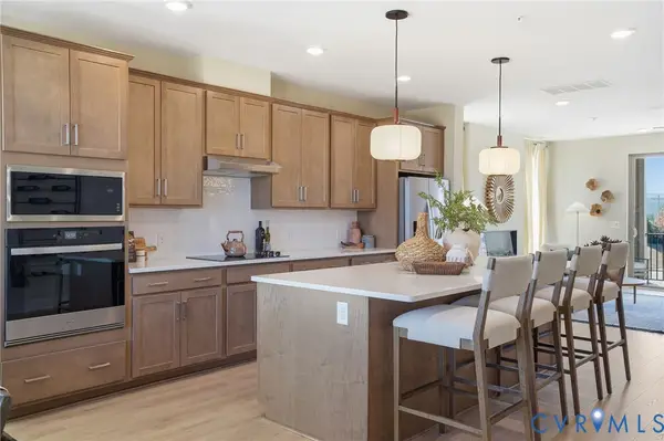 427 Aura Avenue, Midlothian, VA 23113