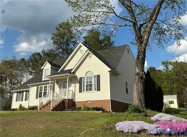 1949 Castle Glen Drive, North Chesterfield, VA 23236