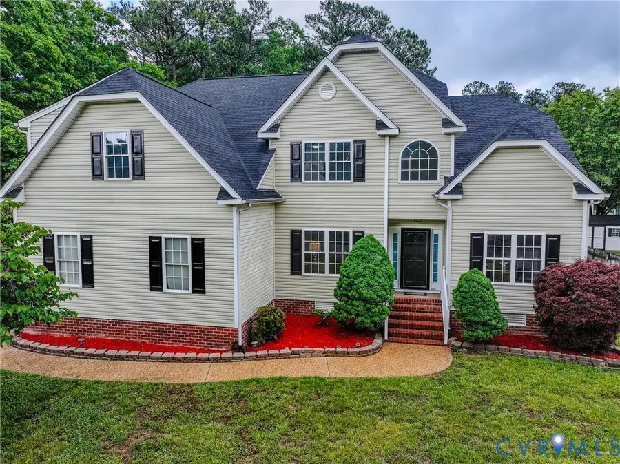 5901 Barnwood Drive, Ampthill, VA 23234 - #2