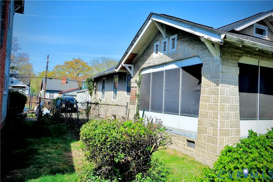 3020 Woodrow Avenue, Richmond, VA 23222 - #2