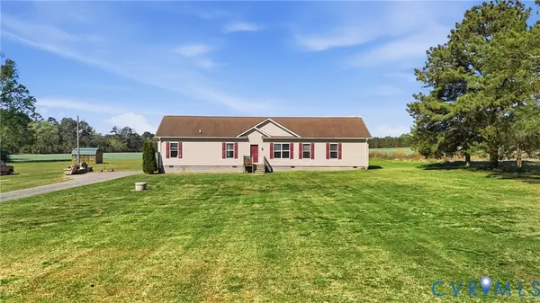 22300 Medicine Springs Road, Courtland, VA 23837