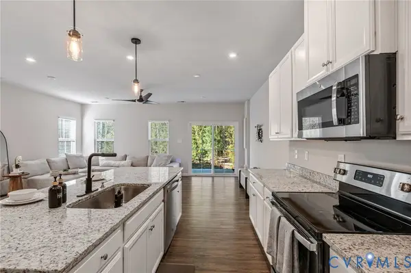 12728 Prestonfield Drive, Chester, VA 23836