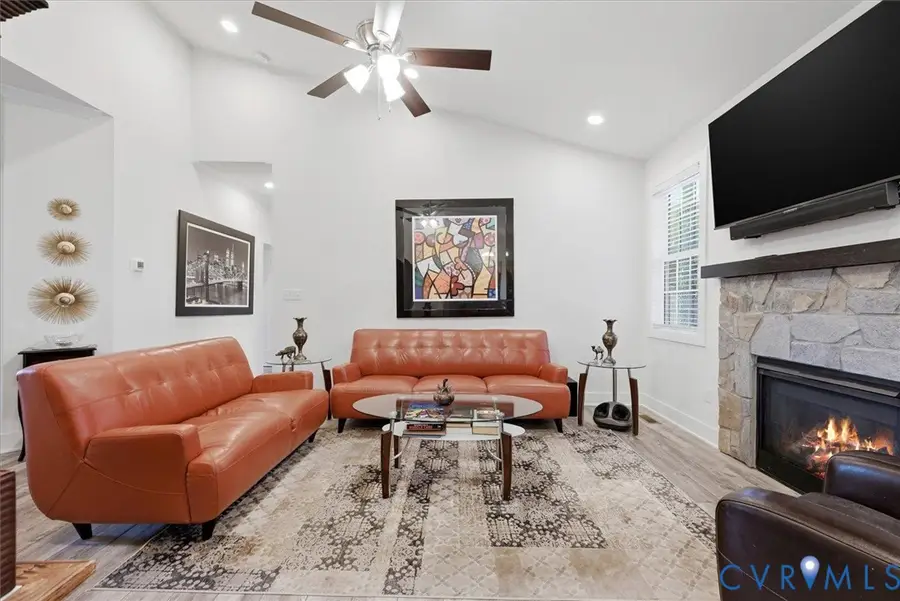 329 N Glebe Road, Montross, VA 22520 - #3