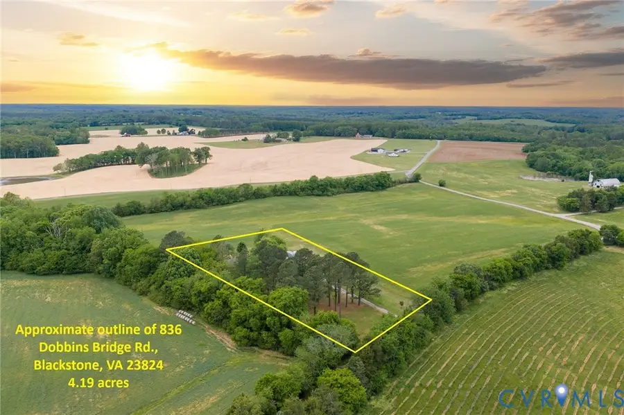 836 Dobbins Bridge Road, Blackstone, VA 23824 - #2