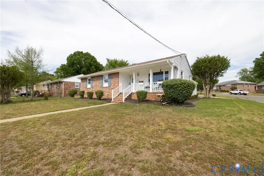 712 Keswick Road, Colonial Heights, VA 23834 - #1