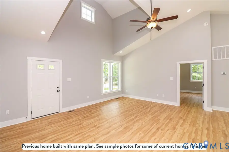 560 E Main Street, Scottsville, VA 23921 - #3