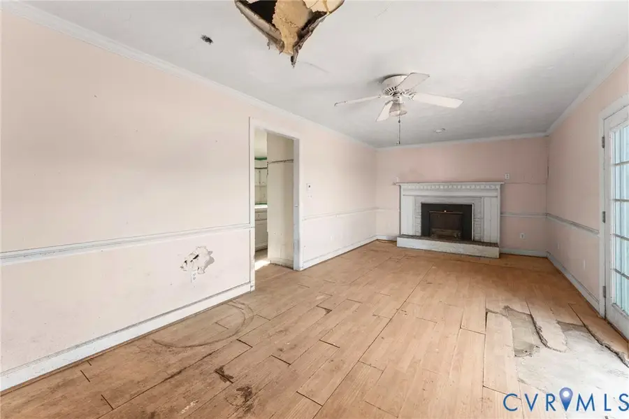 9144 General Puller Highway, Topping, VA 23169 - #3