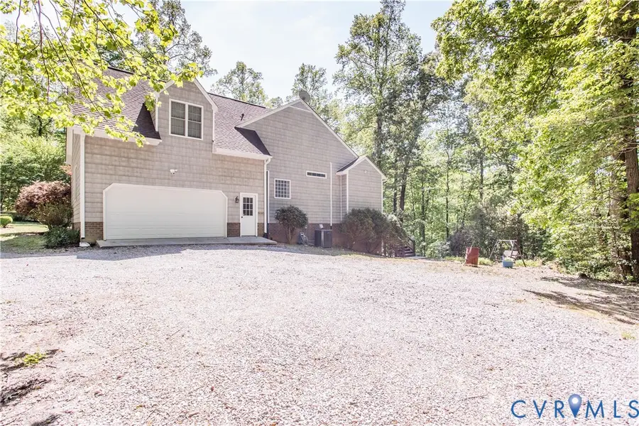 19614 Creekside Drive, Brandon, VA 23881 - #3