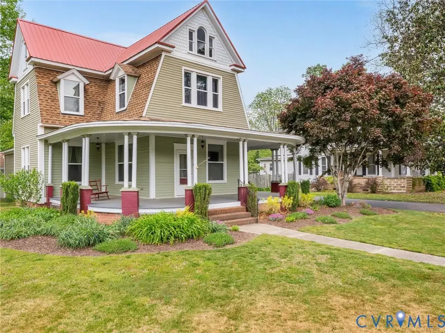 226 E Main Street, Waverly, VA 23890 - #3