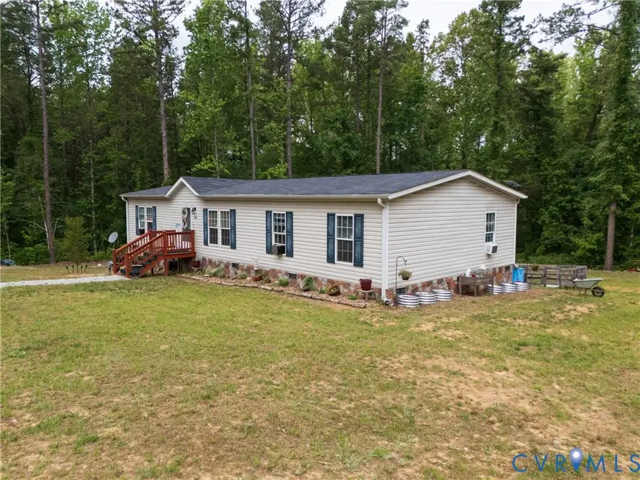 1370 Hunters Lane Lane, Chase City, VA 23924 - #3