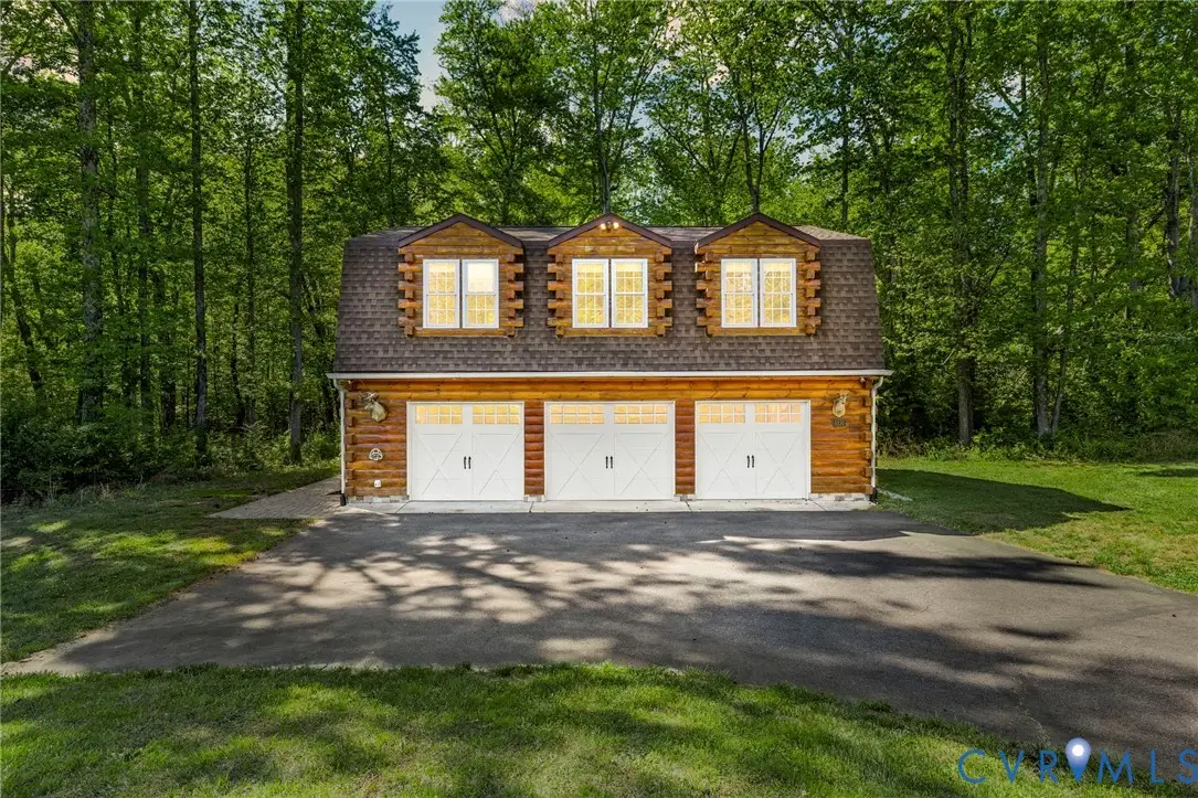 3235 Three Chopt Road, Gum Spring, VA 23065 - #1