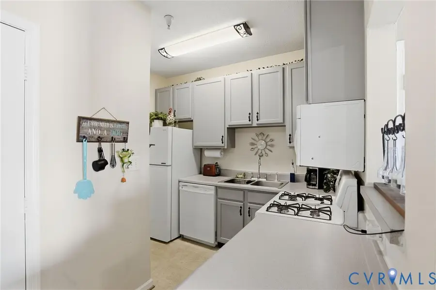 820 Brassie Lane #G, Glen Allen, VA 23059 - #3