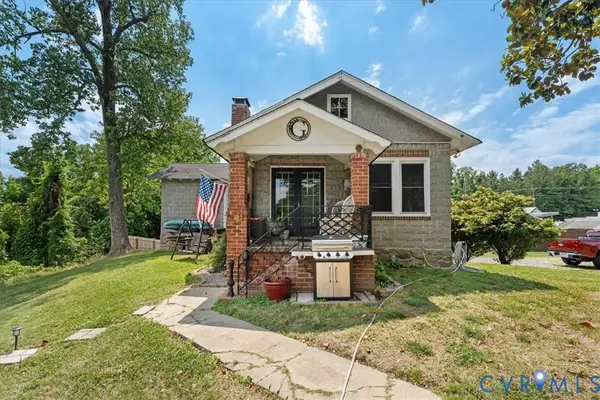 125 Washington Avenue, Colonial Heights, VA 23834