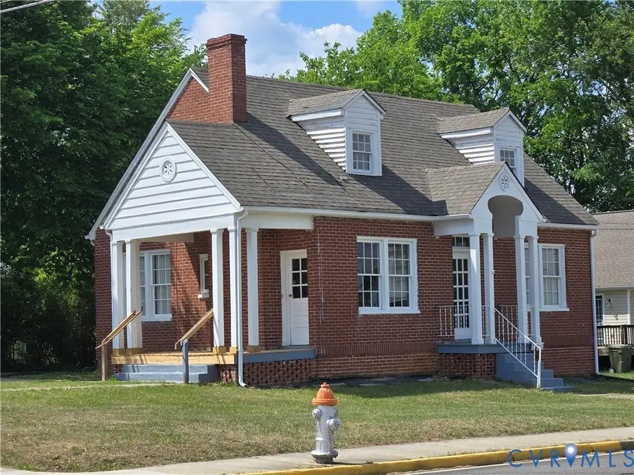 815 Griffin Boulevard, Farmville, VA 23901 - #2